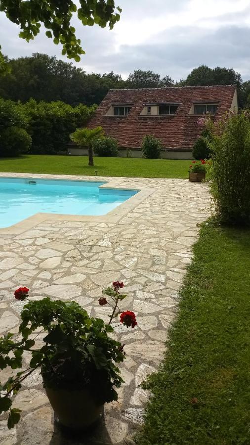 Villa Dikaria Montacher エクステリア 写真